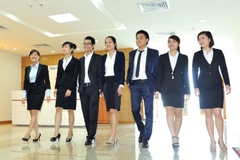 Lợi ích của việc chọn may mặc đồng phục công sở là gì? Bạn có biết?