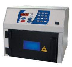 Máy lai chuỗi axit nucleic bằng tia UV, Model:CL-508, Hãng: Cleaver Scientific/ Anh