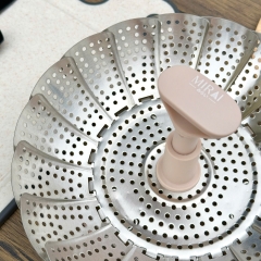 Vỉ hấp inox 304 có tay cầm chống nóng Mirai - 22cm