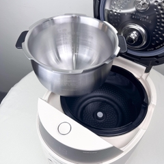 Nồi cơm cao tần áp suất kép Cuckoo CRP-LHTAR0610FGI 1.08L (lòng inox)