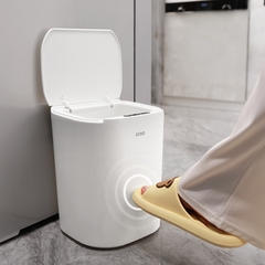 Thùng rác cảm ứng CCKO 14L CK9927