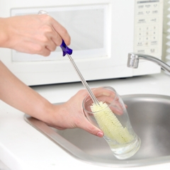 Dụng cụ vệ sinh ly cốc Nhật Bản