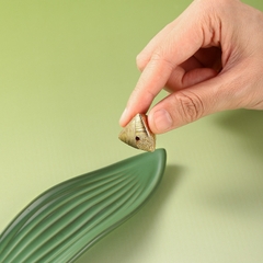 Đế cắm hương trầm LX2025050401