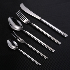 Dĩa 2 răng 15cm cán dẹt