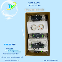Ổ cắm điện DLC2218