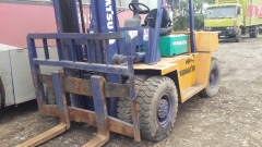 Xe nâng dầu komatsu 7 tấn