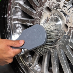 WHEEL & BODY GRAY BRUSH (ACCG09) Medium- Bàn chải xám lông chuột vệ sinh bánh xe, khoang máy