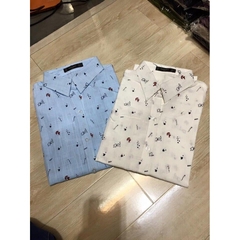 Sơmi chất vải linen in hoa xinh xắn.