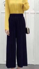 Quần lửng xuất xịn Uniqlo