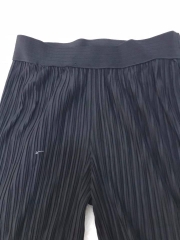 Quần lửng xuất xịn Uniqlo