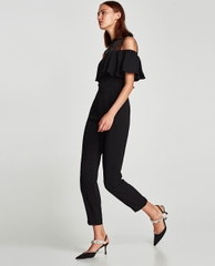 jumpsuit đen phối ren zara