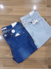Quần jean Zara ống pat lai ngố