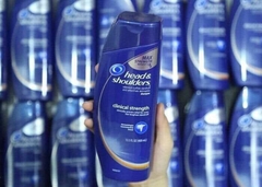 Head shoulders đặc trị gàu. 