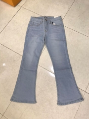 Siêu phẩm quần jean ống pat