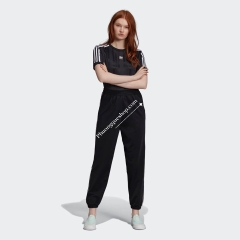 Quần thể thao dáng jogger