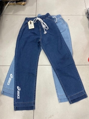 Culoss jean mềm ống rộng form mặc suôn