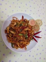 khô gà lá chanh cay cay