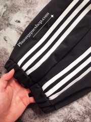 Quần thể thao dáng jogger