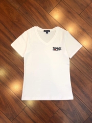 ÁO THUN CỔ TIM THÊU TOMMY BORIP LỤA