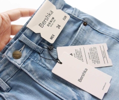 BERSHKA HIGH WAIST MOM JEANS