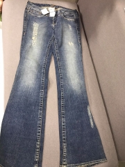 hàng hiệu BeBe và Guess