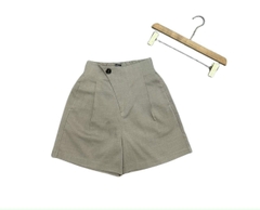 Short xuất dư