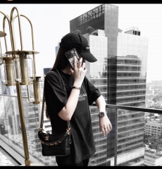 Áo thun balenciga