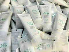 KEM ĐÁNH RĂNG AP24 - GIÚP RĂNG TRẮNG SÁNG GẤP 3 LẦN