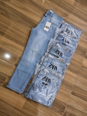 Jean ZR rách dài 86cm