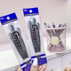 Dao Cạo Mày Kai Groom Eyebrow Razor