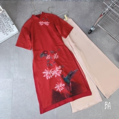 áo dài đỏ