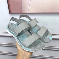 CROCS ĐỦ SIZE MÀU LỘN XỘN