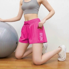 Quần đùi dù 2 lớp Run co giãn có 2 túi