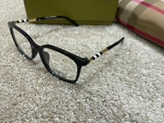 KIẾNG BURBERRY Unisex