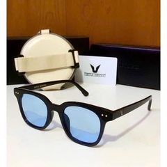 Kính V hàng đẹp full box