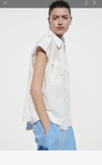 Short sleeves tops.