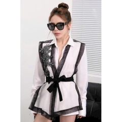 Kính thuộc loại unisex - dành cho cả nam và nữ