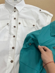 Short sleeves tops.