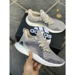 Adidas Alpaboune2018