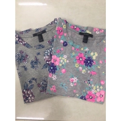 Áo thun cotton in hoa xinh xắn