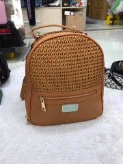 Balo hàng hiệu săn sale bên Mỹ
