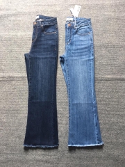 Jean  form ống pat nhẹ. Lửng