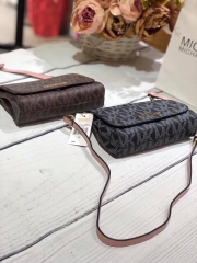Túi Michael.Kors dạng nắp hít mini