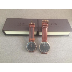DW mặt đen dây nâu , hàng xách tay auth