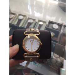 đồng hồ Marc Jacob code MBM 1303màu darkdune