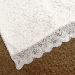 Áo ren cổ sen đen