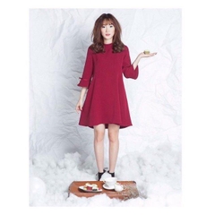 Đầm đỏ dáng oversize