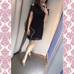 Đầm ren suôn OASIC rớt vai