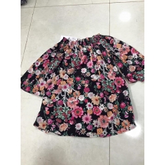 Áo lụa bẹt vai xinh xắn