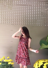 Đầm đuôi cá không tay hoa nhiều màu